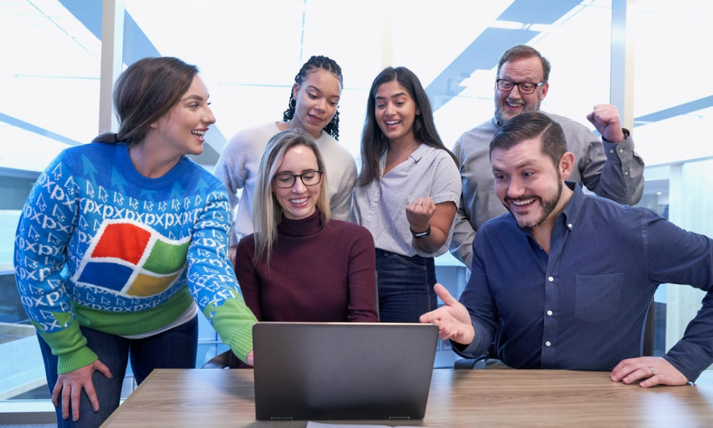 How to refer people to a particular website