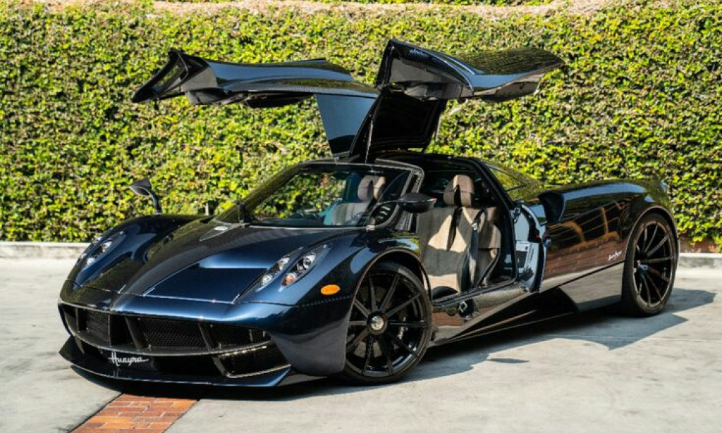 10 Most Expensive Cars in The World