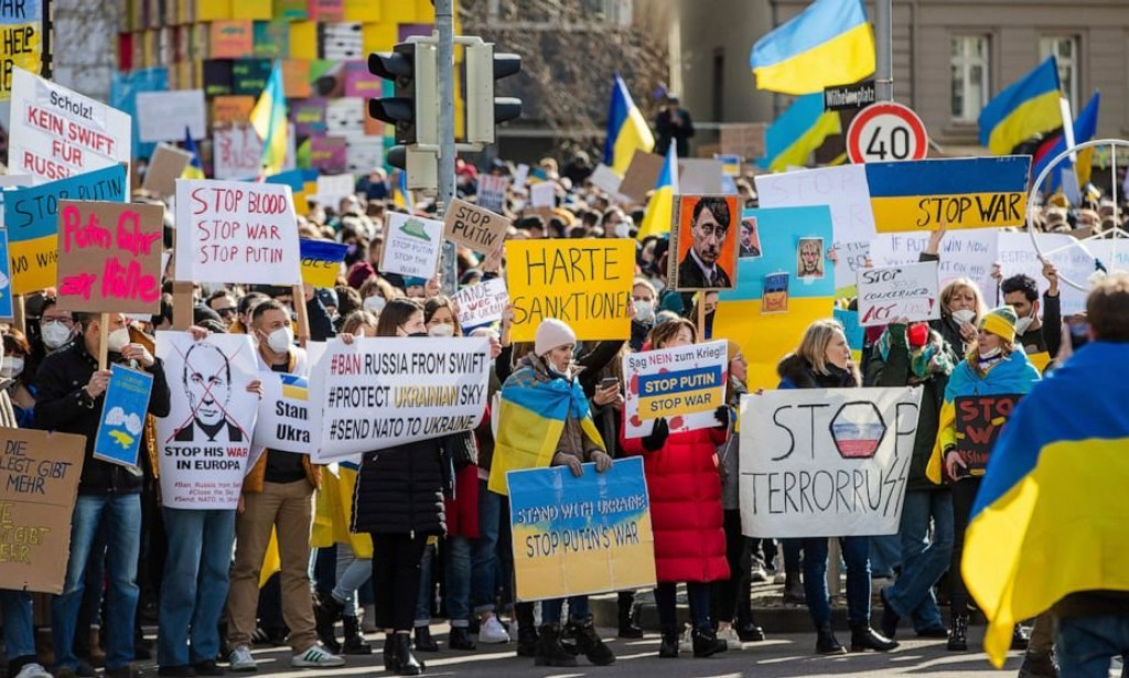 GERMANY SUPPORTS UKRAINE TO FIGHT RUSSIA