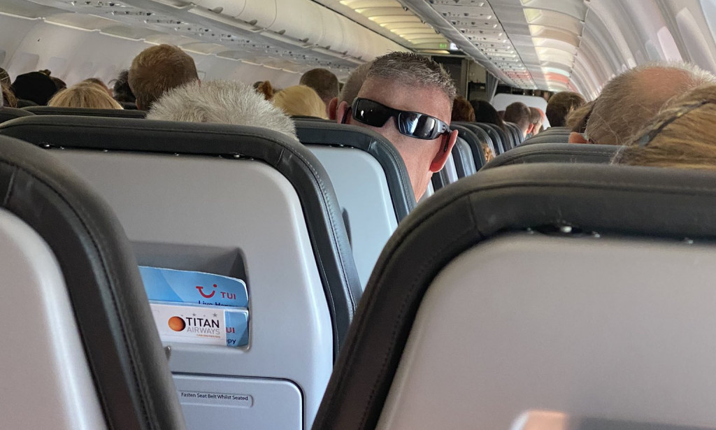 Hong Kong suspends its Covid no-fly policy