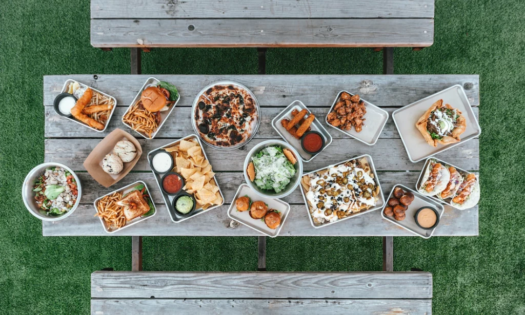 FOODS TO AVOID TO LOWER CHOLESTEROL