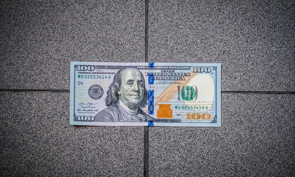 Five reasons why people are broke.