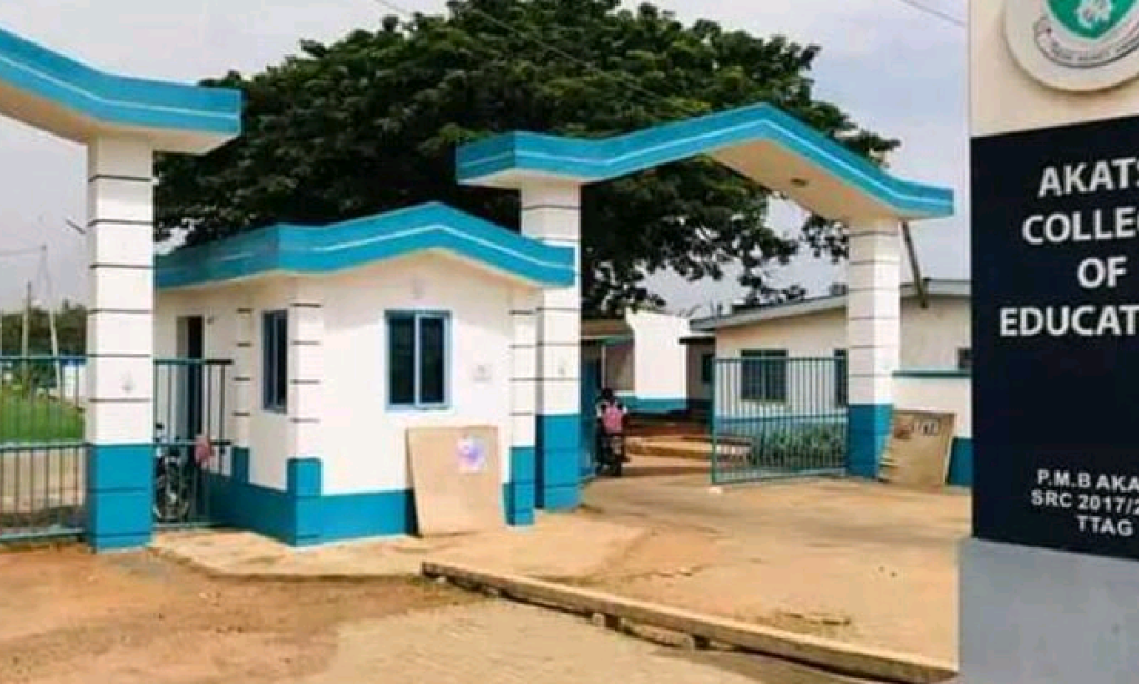 Written entrance test for teacher candidates for admission to Teacher Training Institutes from 2023 onwards - Govt