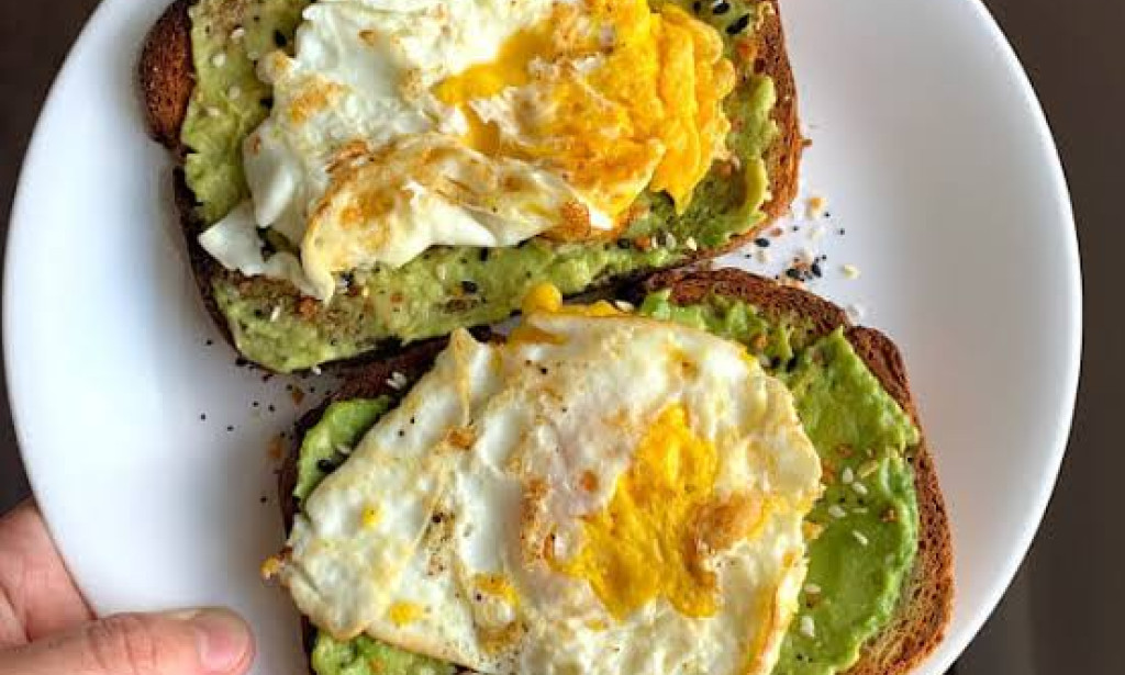 "Rise and Shine with These 7 Quick and Healthy Breakfast Ideas for a Energized Start to Your Day!"