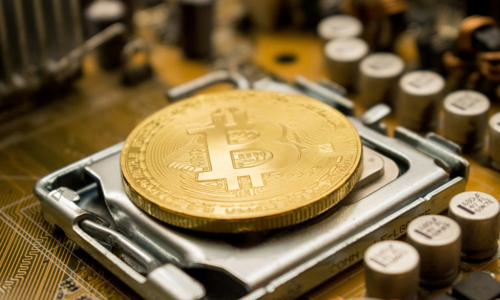 The Essential Guide to Cloud Mining Bitcoin: Sites, Fees, and More