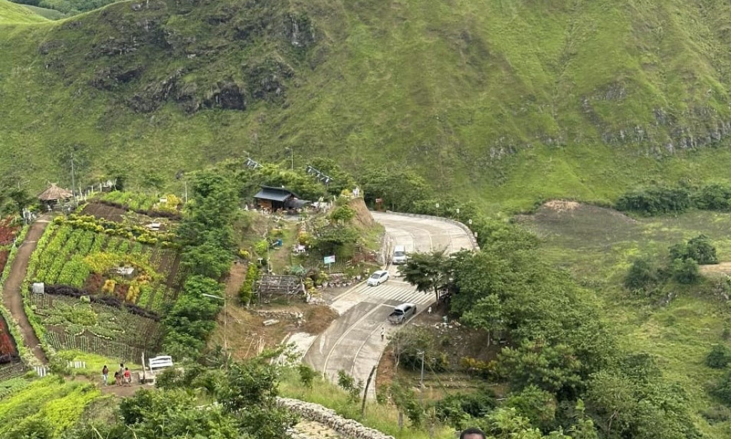 Travel and See: Discovering the Enchanting Mountains of the Philippines