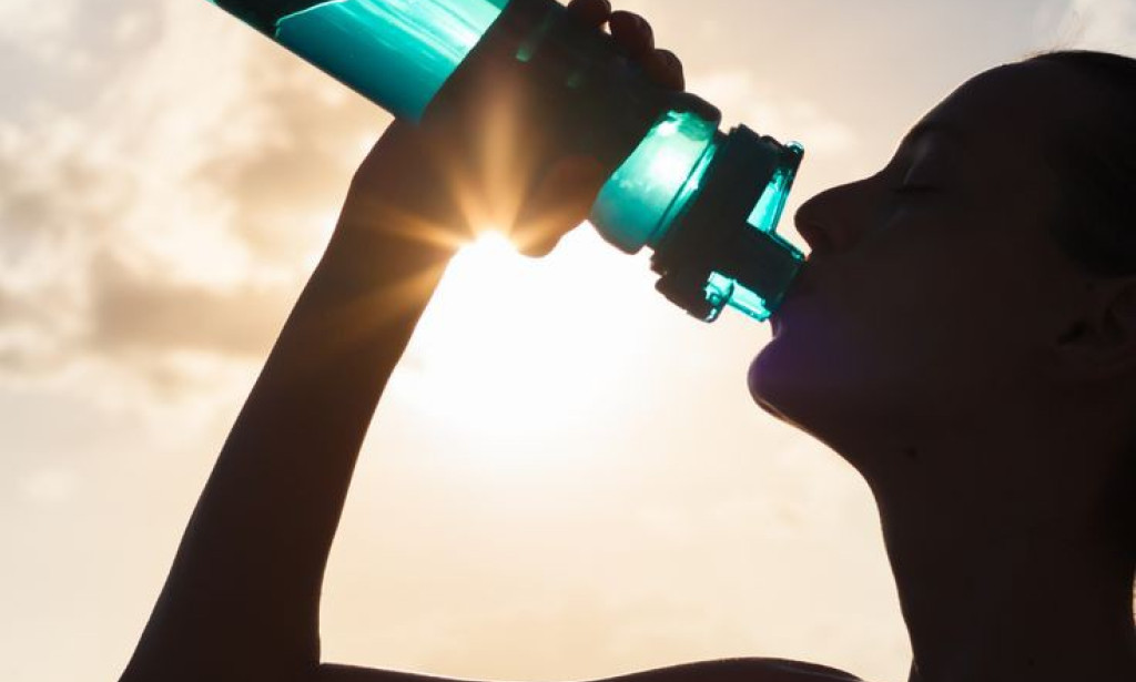 10 Healthy Habits to Start Your Day Right