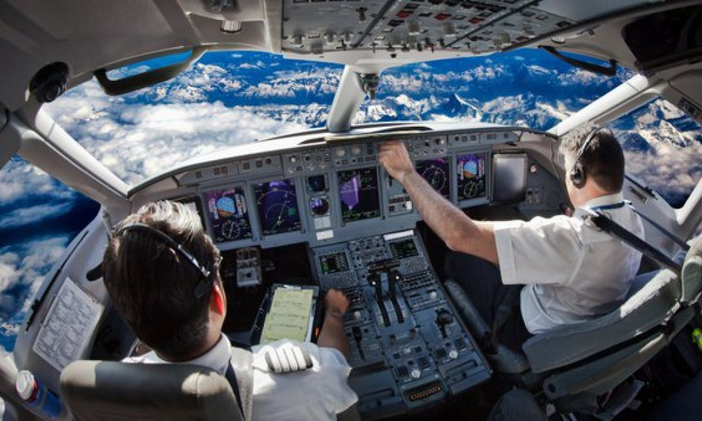 15 Apparently Fancy Jobs That Actually SUCK!!!