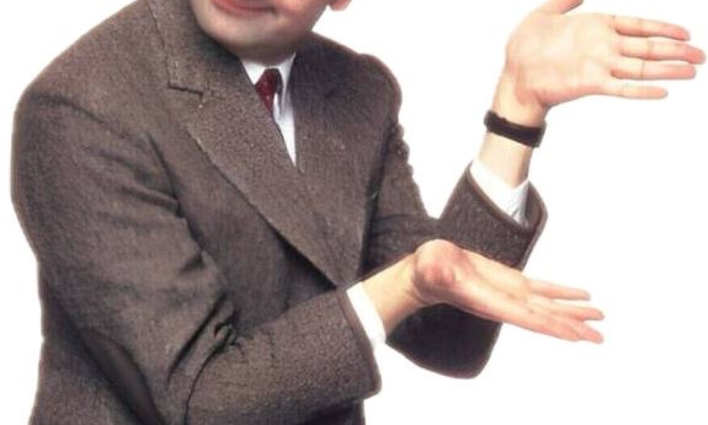 This App Rewards You for Avoiding People in Public — Introvert Heaven 🚶‍♀️↩️💰