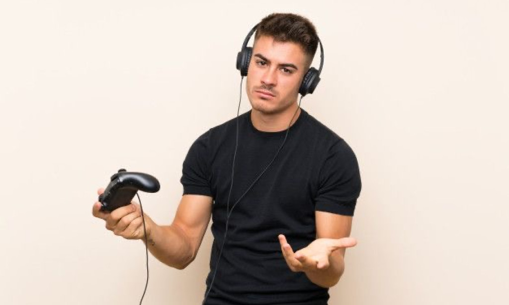 This App Gives You Coins to Pretend You’re Trapped in a Video Game 🎮🕹️💰