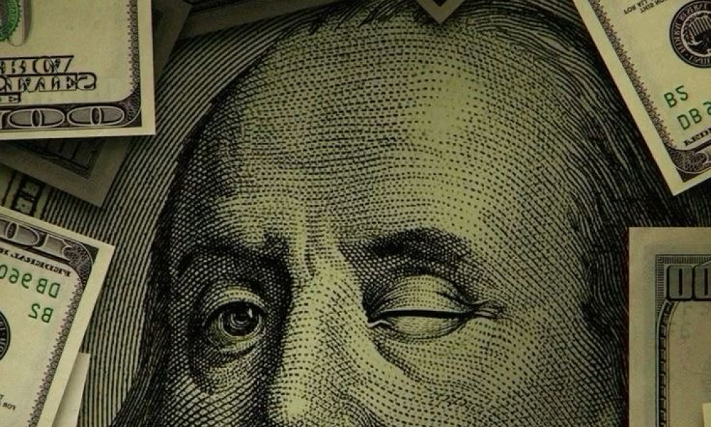 3 Side Hustles to Turn Your Hobby into Passive Income 💰