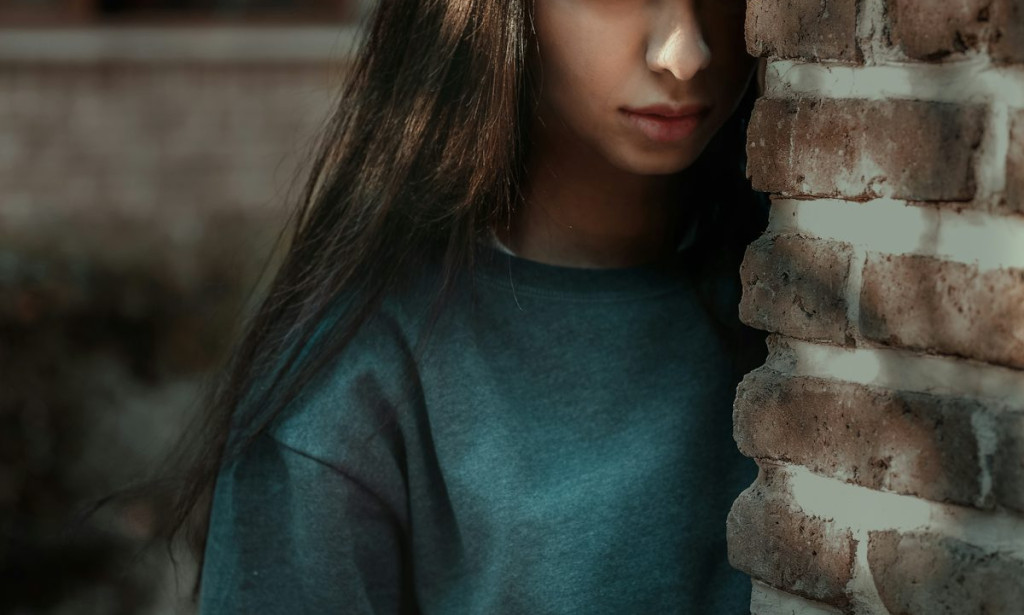 7 Redflags In Relationship That We Often Ignore (Until Its Too Late)