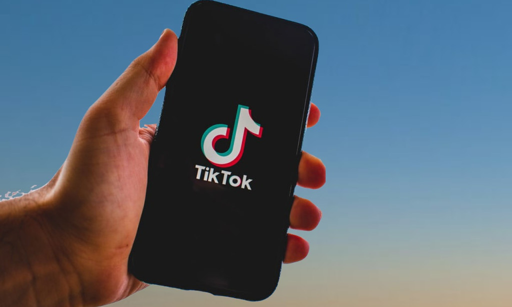 Detail explanation on how to make money on tiktok without spending a dime