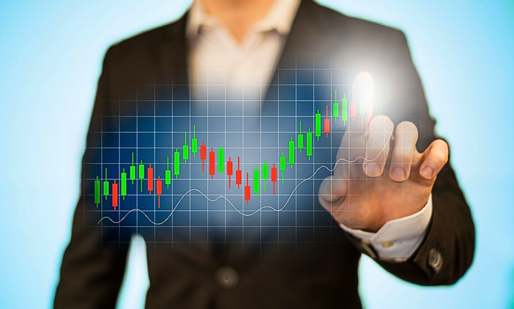 Stock Market Today: Sensex Drops by 153 Points, Nifty Slips below 25,100 after Rally of 4 Days; Stocks of IT Sector Elate Stocks